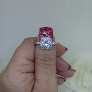 925 sterling silver zirconia sz 7 ring